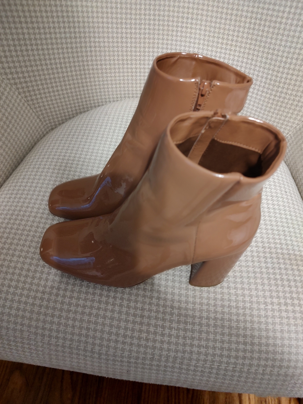 Patent Leather Block Heel Ankle Boots in Tan